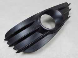 OPEL ASTRA H III GTC 04-07 KRATKA ATRAPA ZDERZAKA HALOGENU LEWA 13110336