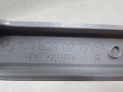 MERCEDES ML W163 LIFT LISTWA POD LAMPE PRAWA 1638260277 01-05