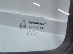 MITSUBISHI CANTER FUSO 7C 9C SZYBA CZOLOWA PRZOD SZEROKA 178 CM 13-22