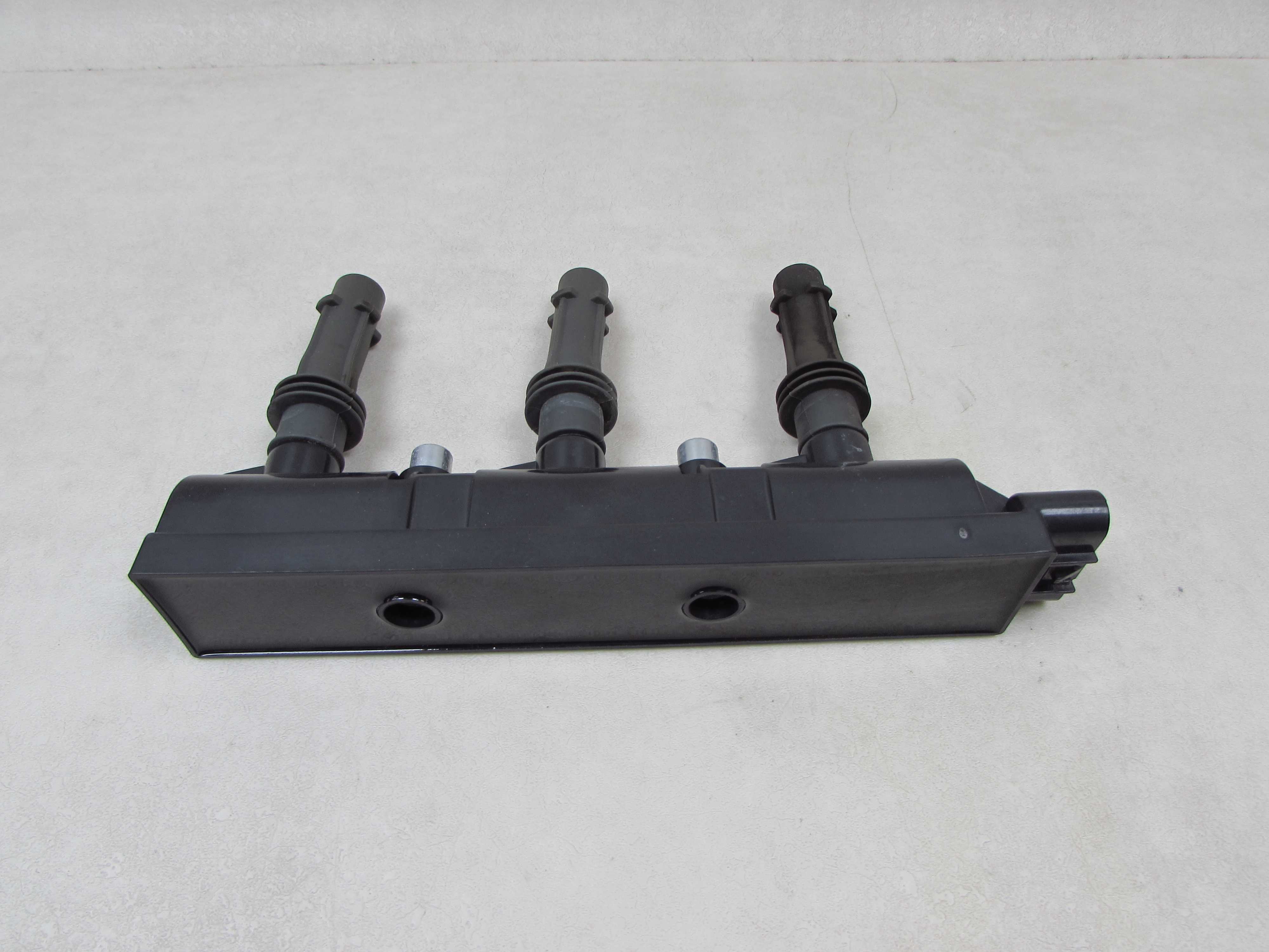 OPEL CORSA D MERIVA 1.0 12V CEWKA ZAPLONOWA
