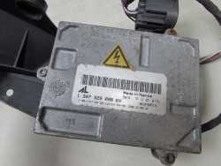 VOLVO C30 C70 S40 V50 04- PRZETWORNICA XONON LEWA MOCOWANIE 30678910 1301329507 1307329098