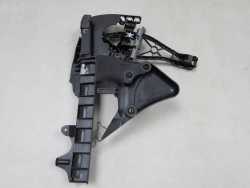 VOLVO S40 V50 04-13 UCHWYT PODSTAWA KLAMKI LEWA PRZOD KASETA 30663866 30663865 30663576