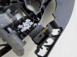 VOLVO S40 V50 04-13 UCHWYT PODSTAWA KLAMKI LEWA PRZOD KASETA 30663866 30663865 30663576