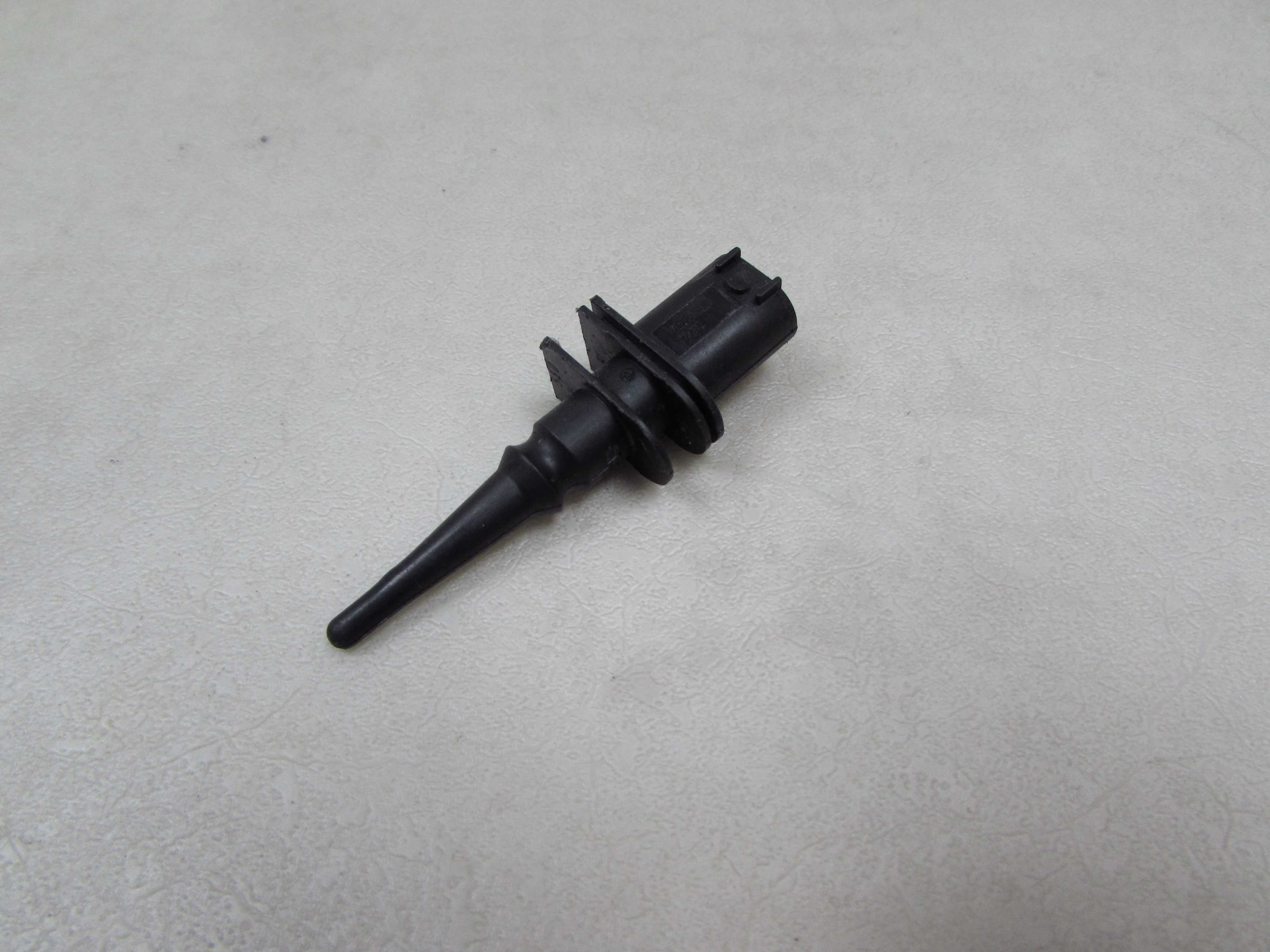 BMW G30 F10 F11 F20 F30 G20 CZUJNIK TEMPERATURY ZEWNETRZNEJ 6936953-01