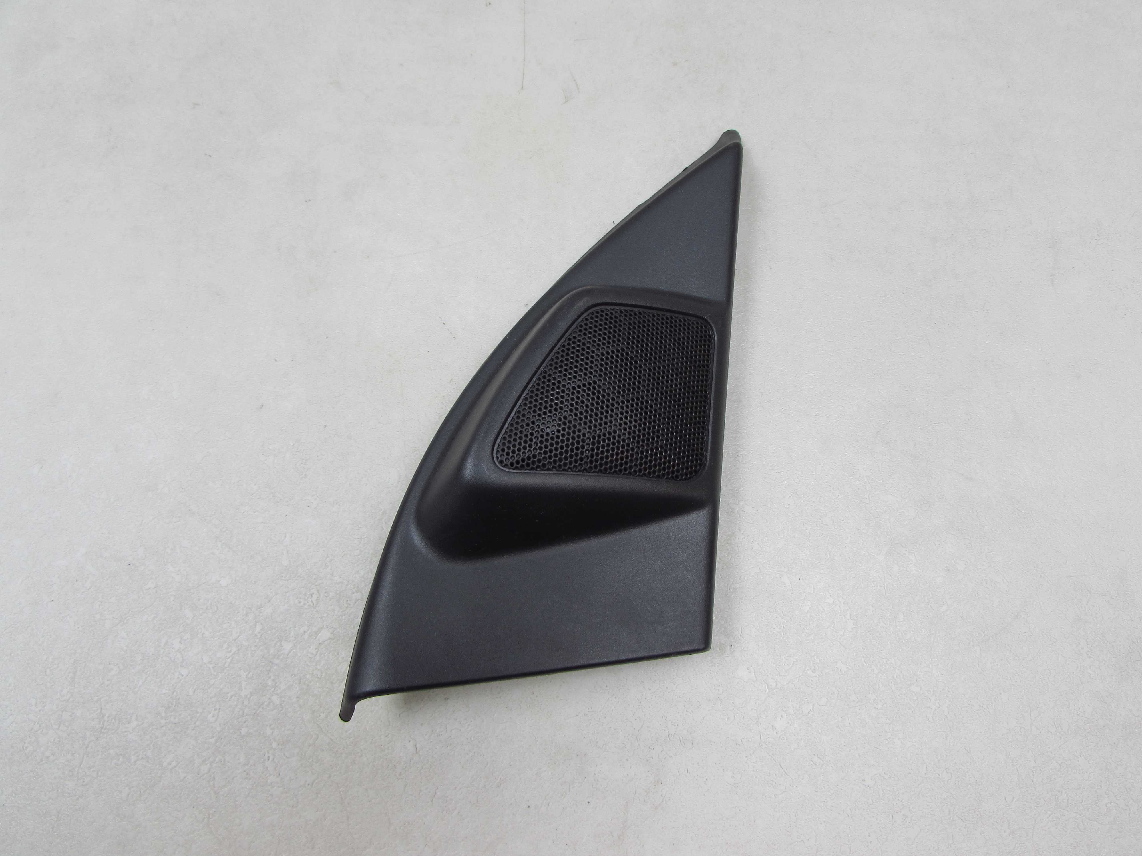 VOLVO XC90 GLOSNIK WYSOKOTONOWY PRZOD PRAWY 30761130 02-14