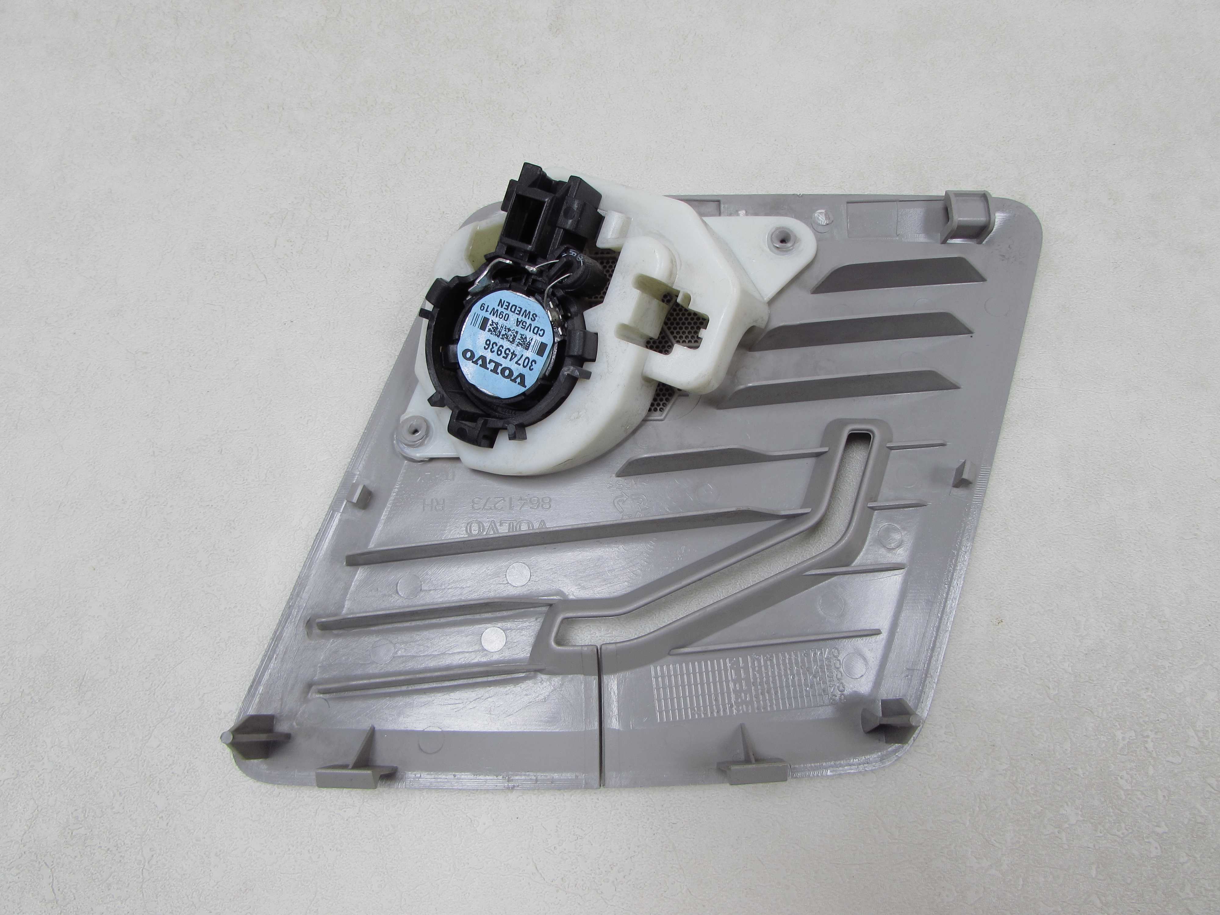 VOLVO C30 S40 S60 V50 XC90 GLOSNIK WYSOKOTONOWY TWEETER 30745936 04-13