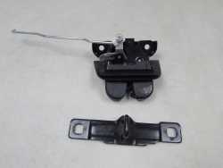 AUDI A3 8P 3D ZAMEK KLAPY BAGAZNIKA TYL 8P3827505 05-12