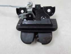 AUDI A3 8P 3D ZAMEK KLAPY BAGAZNIKA TYL 8P3827505 05-12