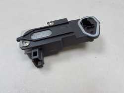 VOLVO C30 S40 V50 04-12 ZAMEK SILOWNIK KLAPKI PALIWA 30716226