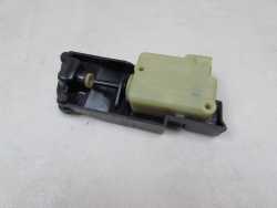VOLVO S60 V70 XC 90 ZAMEK SILOWNIK KLAPKI PALIWA 30612856 02-14