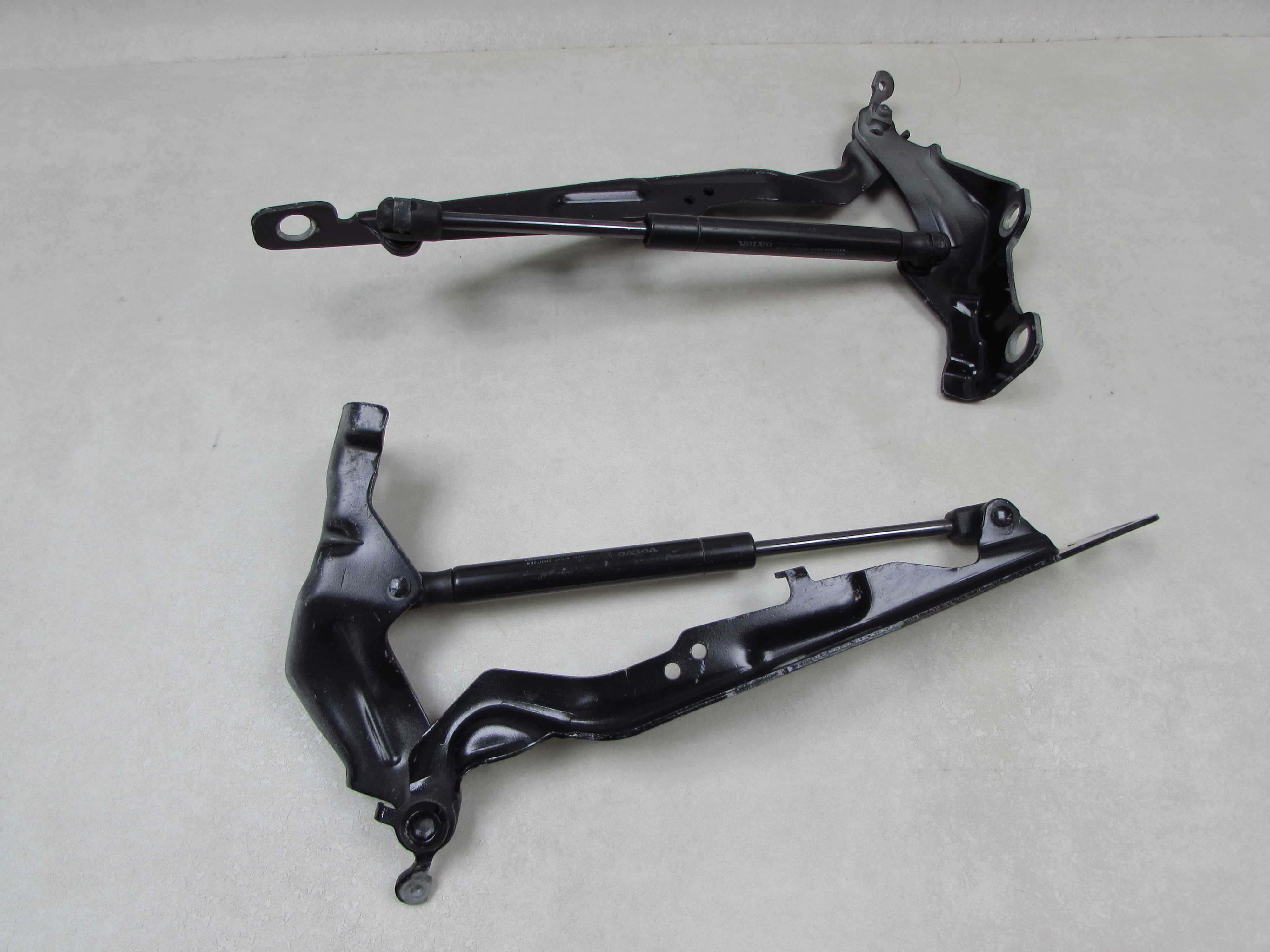 VOLVO S80 II V70 III XC70 II 06-16 ZAWIASY MASKI LEWY PRAWY 31250186 31250185