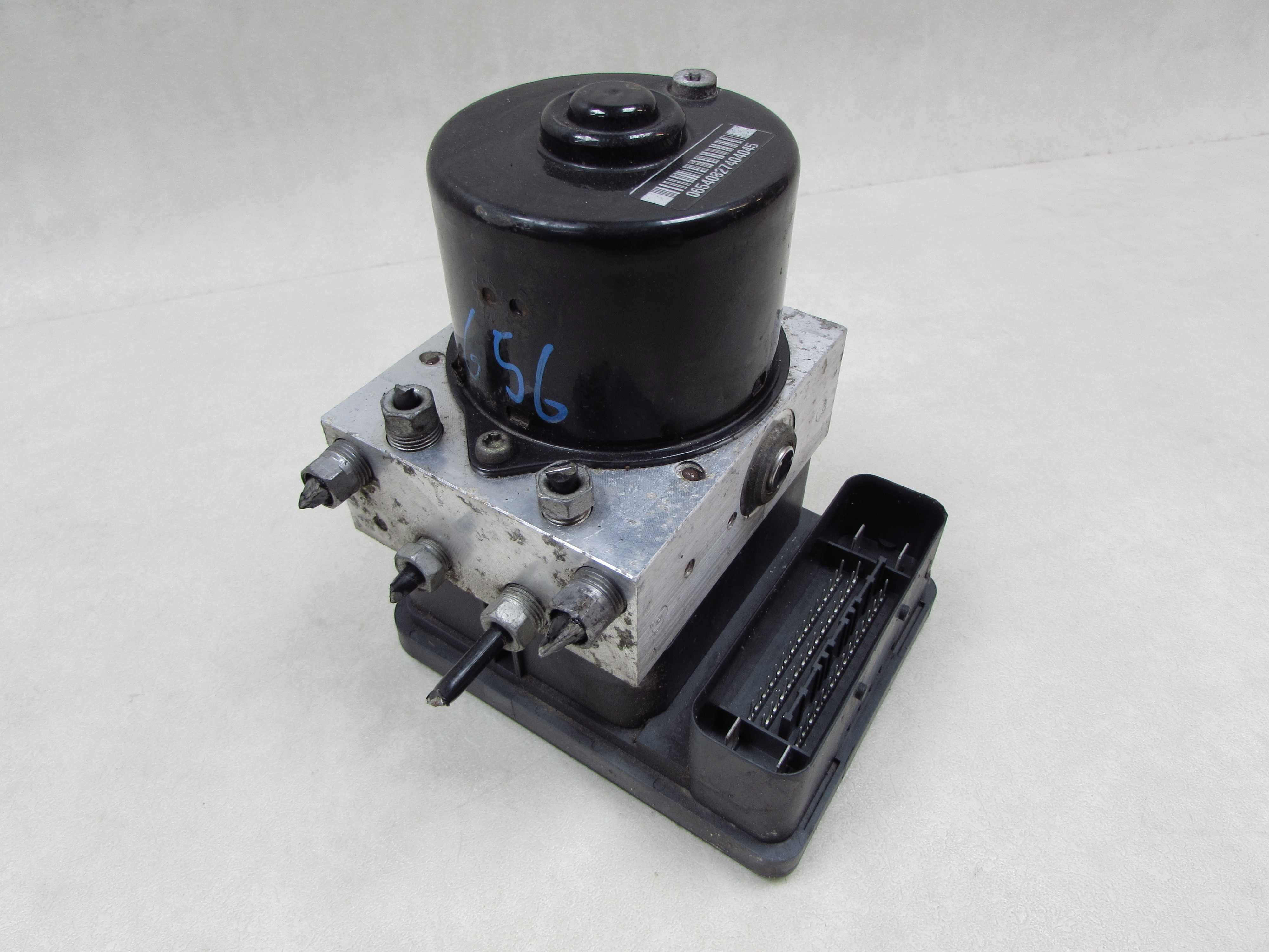 VOLVO S40 S60 V50 POMPA HAMULCOWA ABS 30647857A 4N51-2C405-AC
