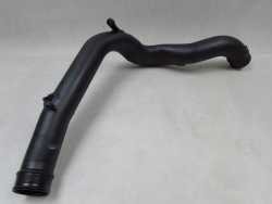 VOLVO XC90 2.4 D5 RURA PRZEWOD POWIETRZA INTERCOOLERA 30794888 06-