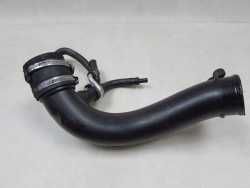 VOLVO XC90 2.4 D5 RURA PRZEWOD POWIETRZA DOLOT 30714480 06-