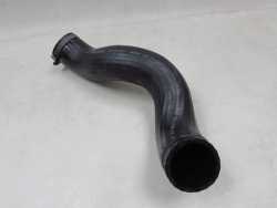 VOLVO XC90 2.4 D5 RURA PRZEWOD POWIETRZA INTERCOOLERA 31261367 06-