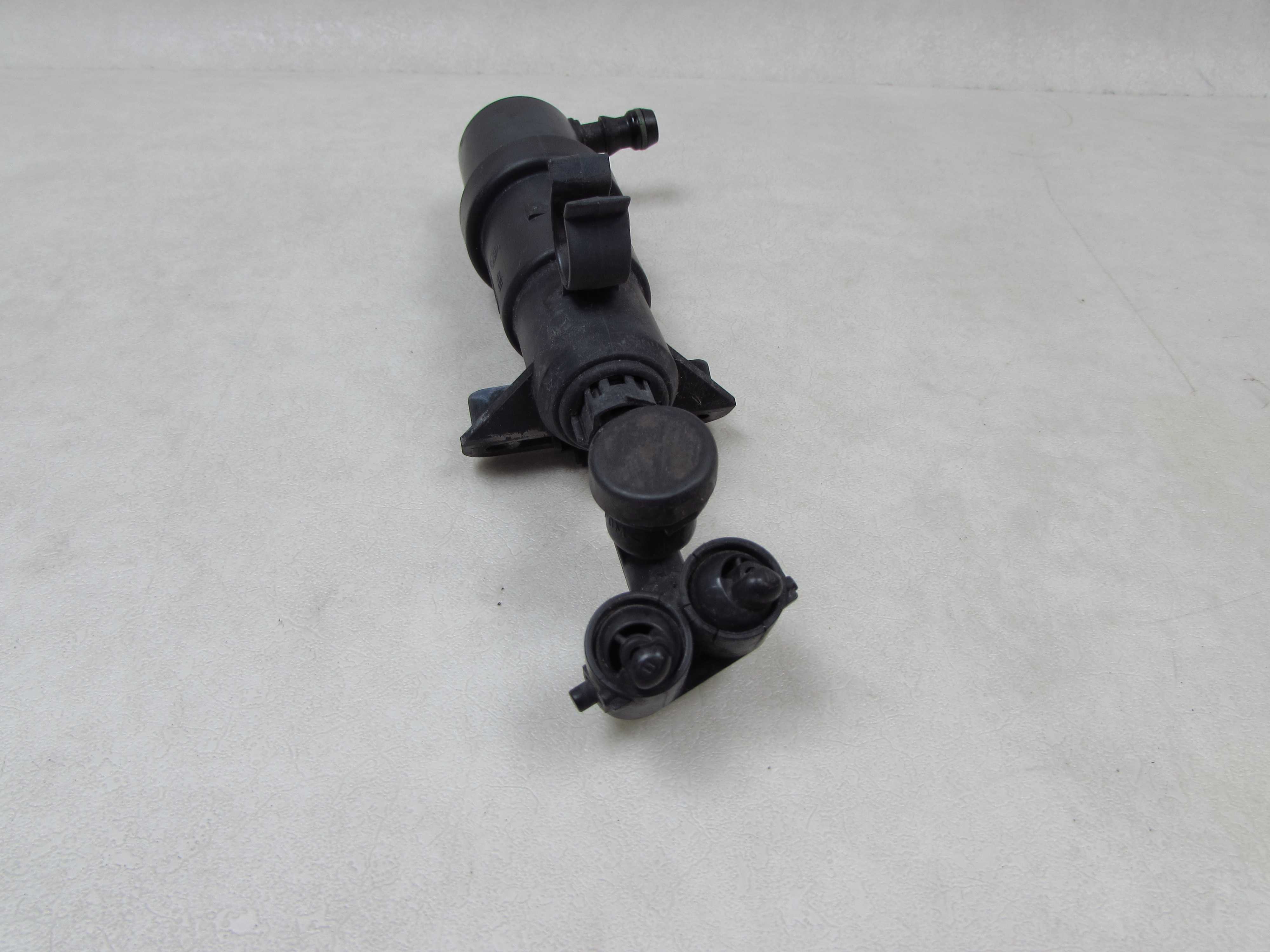 VW GOLF IV BORA 97-04 SPRYSKIWACZ LAMPY REFLEKTORA PRAWY 1J0955978A