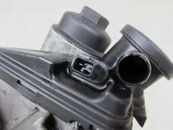 VOLVO S60 V70 S80 XC 2.4 D5 PODSTAWA OBUDOWA FILTRA OLEJU 31338684
