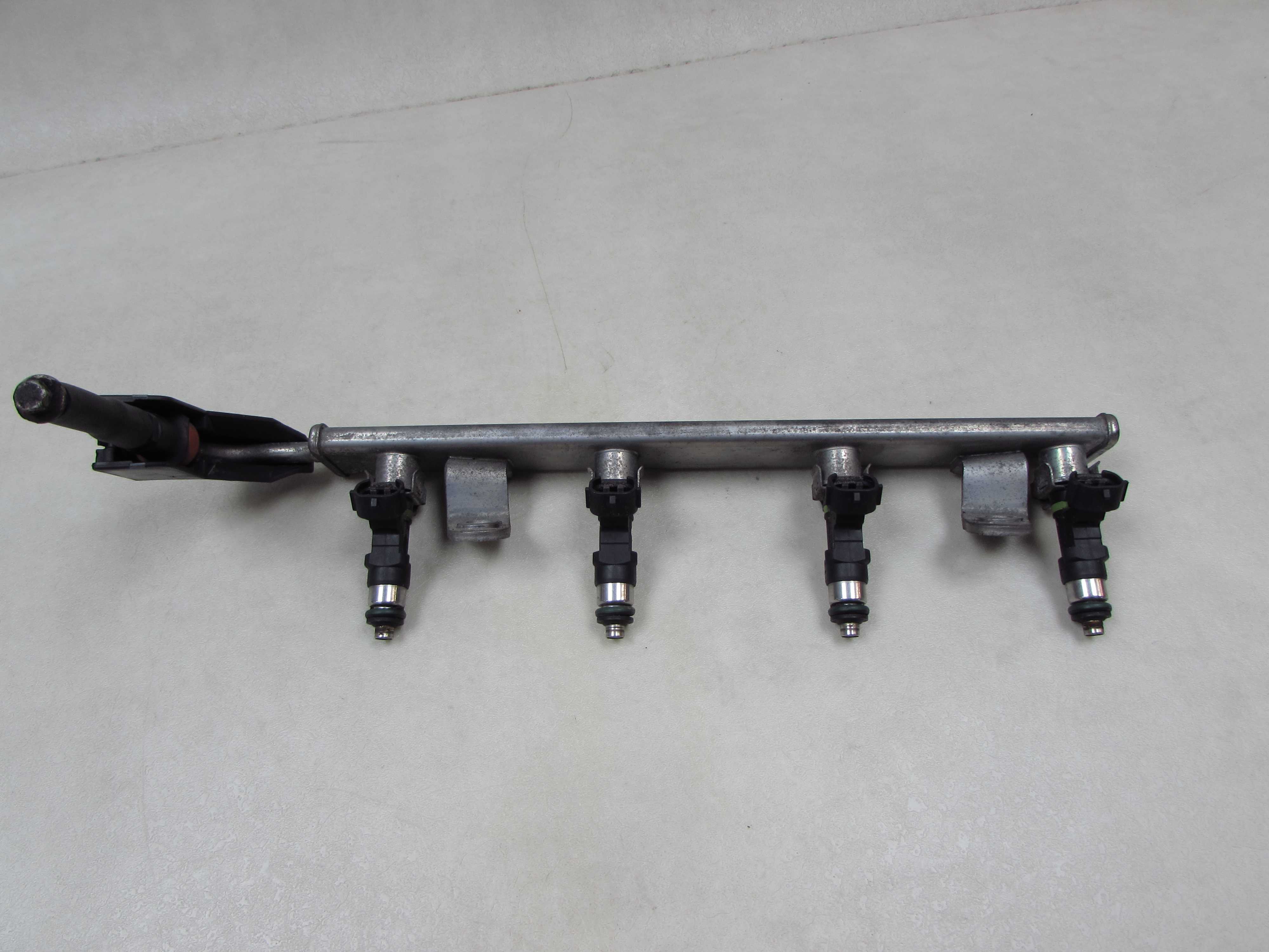 MITSUBISHI ASX 1.6 10-19 LISTWA WTRYSKOWA WTRYSK PALIWA KMN230B 1465A331