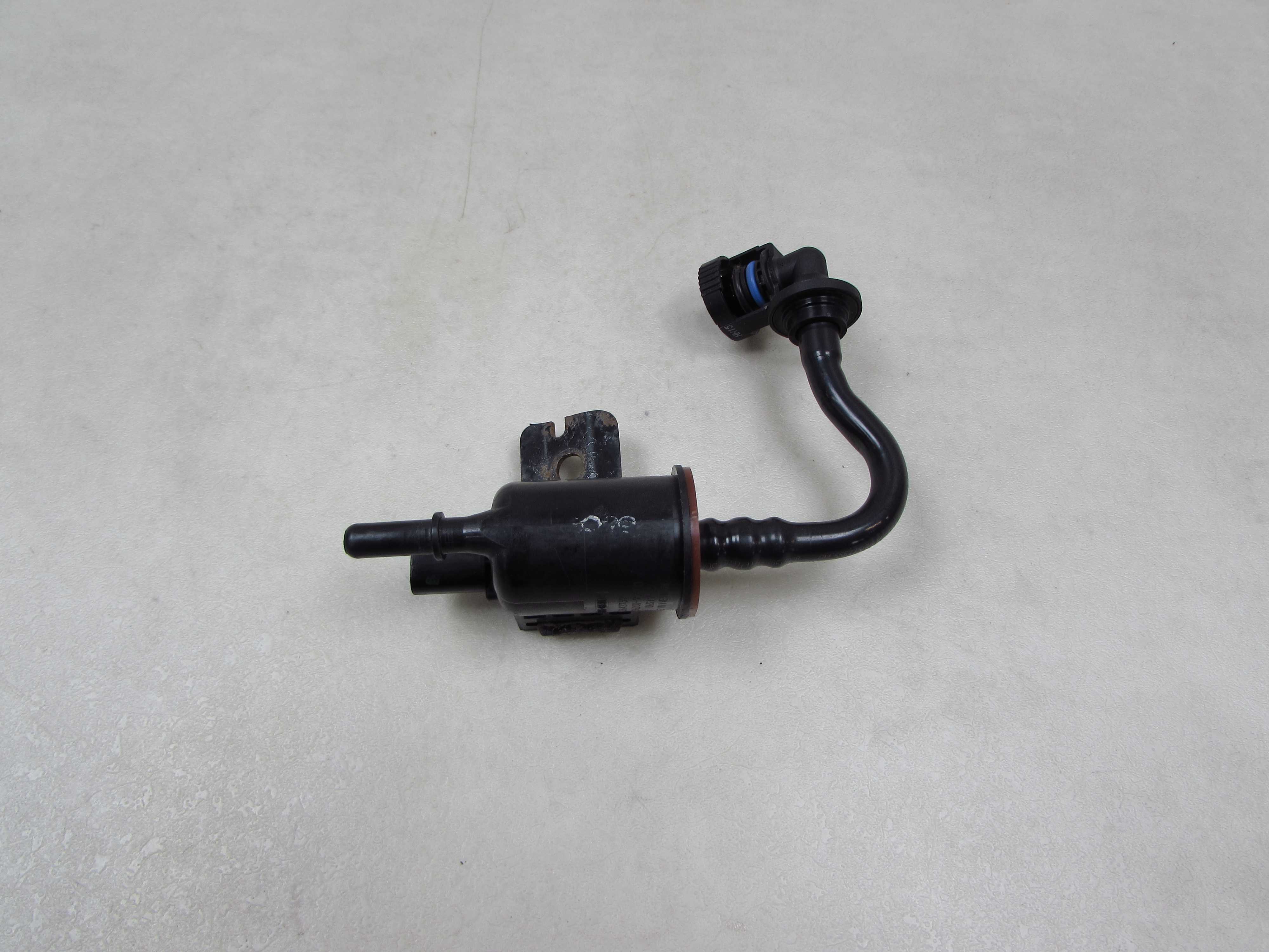 OPEL ASTRA V K CORSA E 1.0 T TURBO ZAWOR PALIWA 12642737 15-19