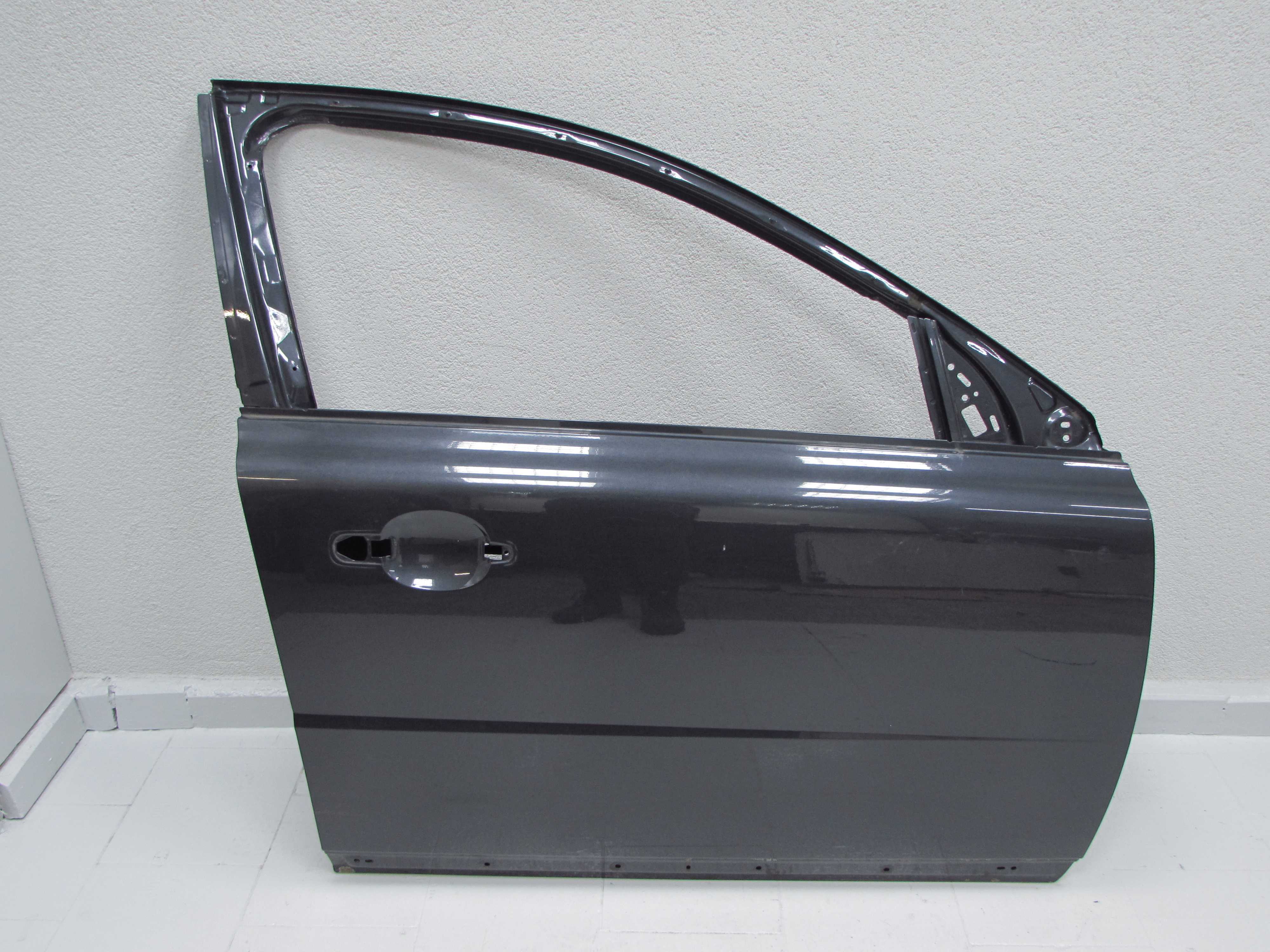 VOLVO S80 II V70 III 06-16 DRZWI PRZOD PRAWE