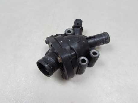 VOLVO S40 V50 S60 C70 2.4 B 2.5 T5 OBUDOWA TERMOSTATU 30650810