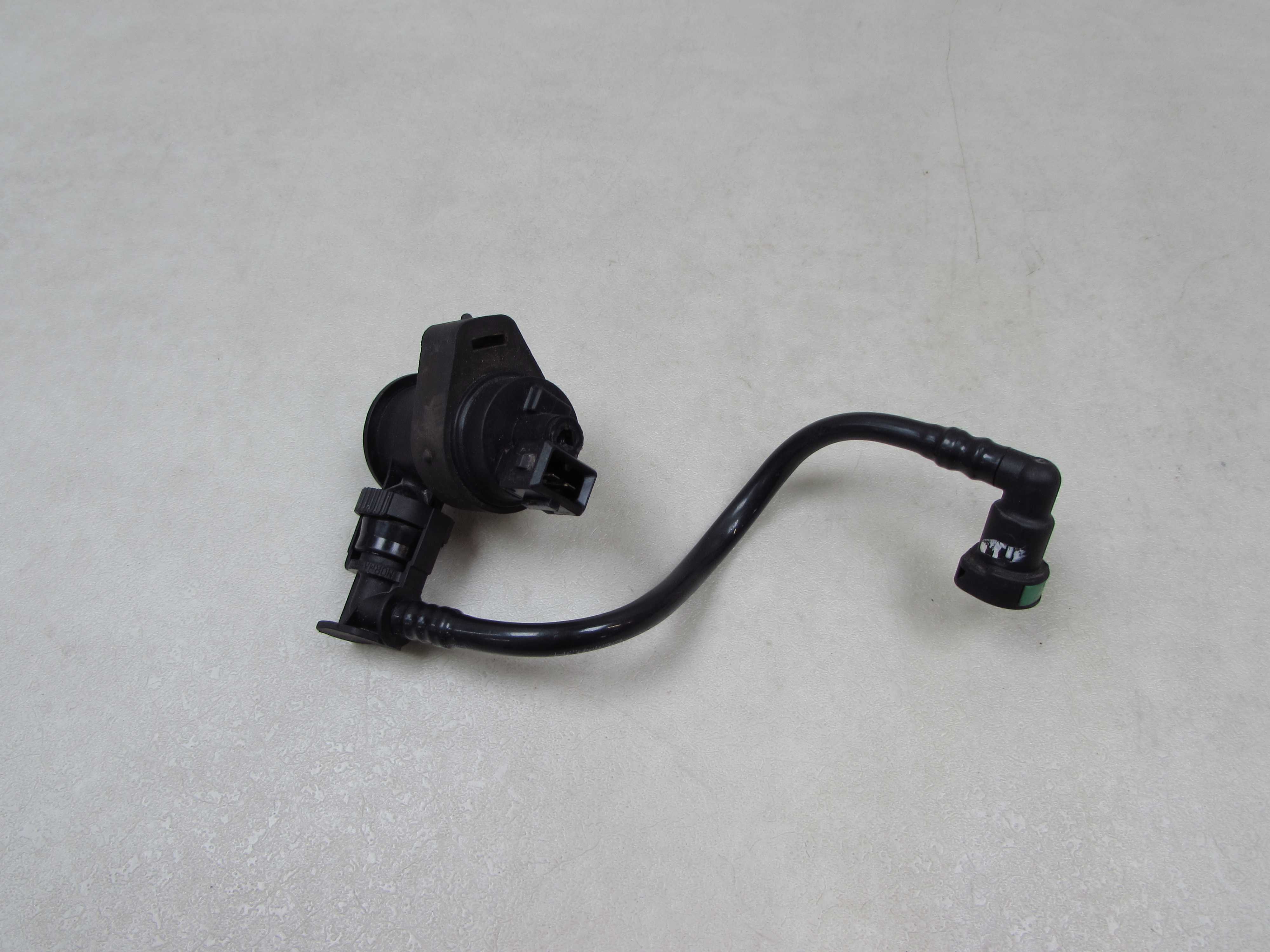 VOLVO S40 V50 S60 C70 2.5 T5 ZAWOR PODCISNIENIA 8653642