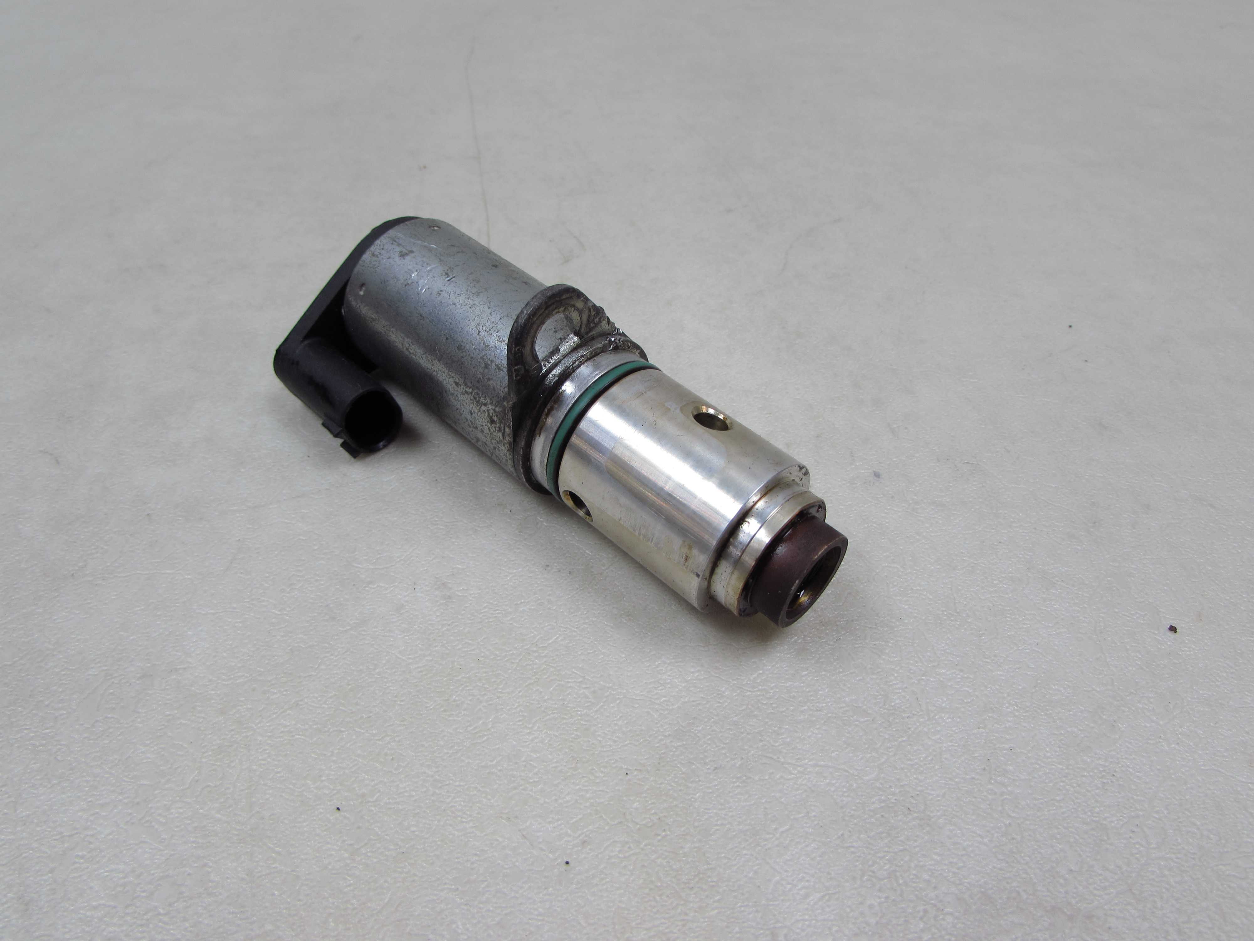 VOLVO S40 V50 S60 C70 2.5 T5 CZUJNIK ZAWOR ZMIENNYCH FAZ 8692552