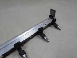 VOLVO S40 V50 C30 C70 2.5 T5 CZUJNIK REGULATOR CISNIENIA PALIWA 0261230239 31272732
