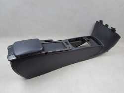 VOLVO C30 LIFT 06-13 TUNEL SRODKOWY PODLOKIETNIK 30755374