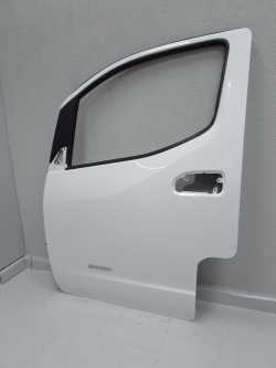 NISSAN NV200 09-21 DRZWI PRZOD LEWE DO ZALOZENIA
