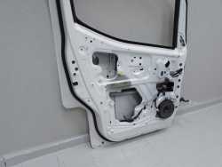 NISSAN NV200 09-21 DRZWI PRZOD LEWE DO ZALOZENIA