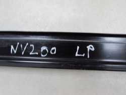 NISSAN NV200 09-21 MECHANIZM PODNOSNIK SILNIK SZYBY LEWY PRZOD 80701BJ30 80731BJ30A