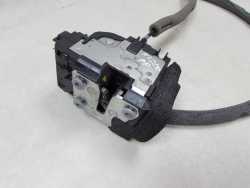 NISSAN NV200 09-21 ZAMEK DRZWI PRAWY PRZOD