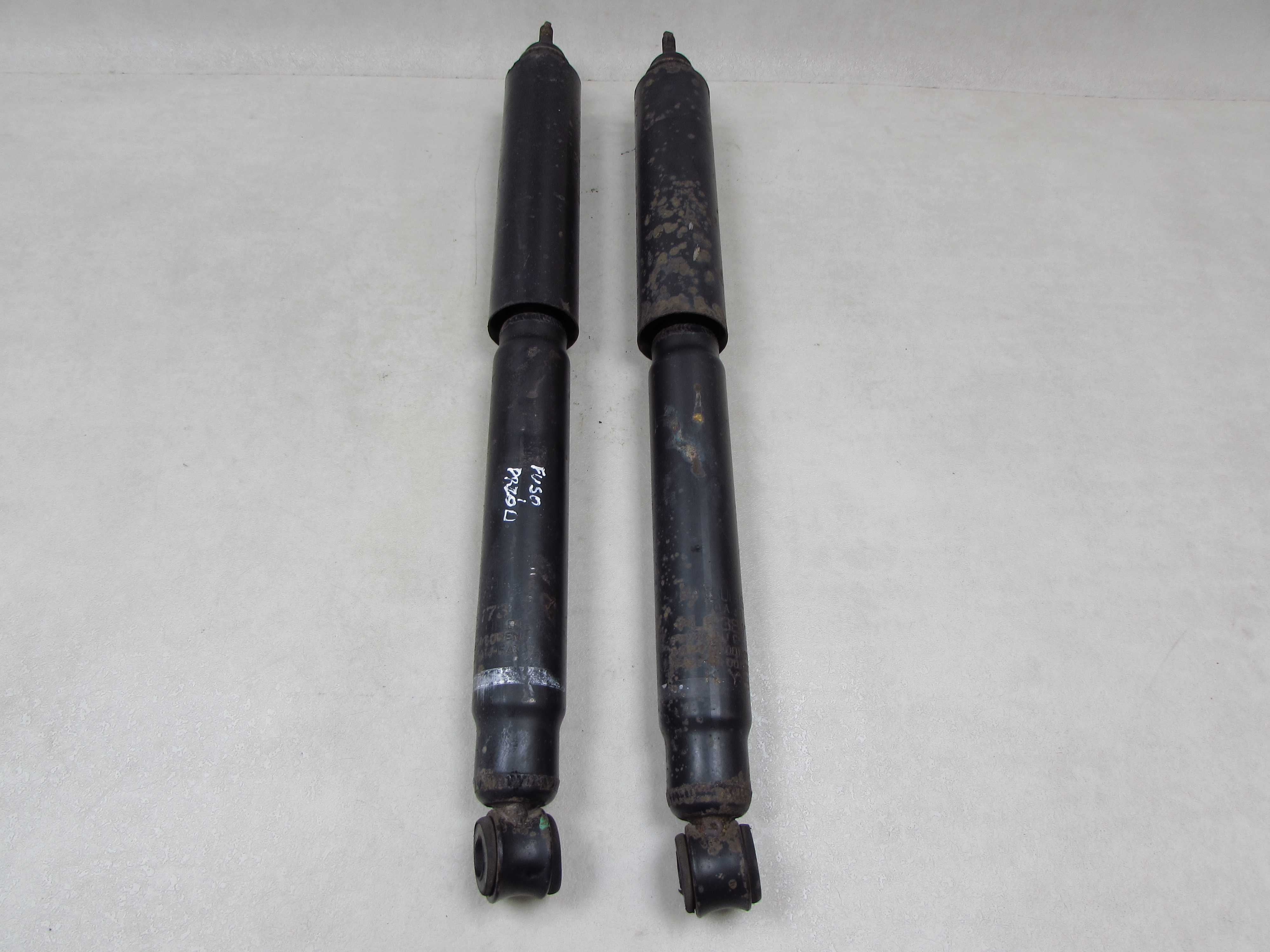 MITSUBISHI CANTER FUSO 7C 9C 17R AMORTYZATOR AMORTYZATORY PRZOD ML238173 13-22