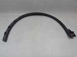 AUDI Q3 8U 11-18 LISTWA NAKLADKA BLOTNIKA PRZOD PRAWA 8U0853718