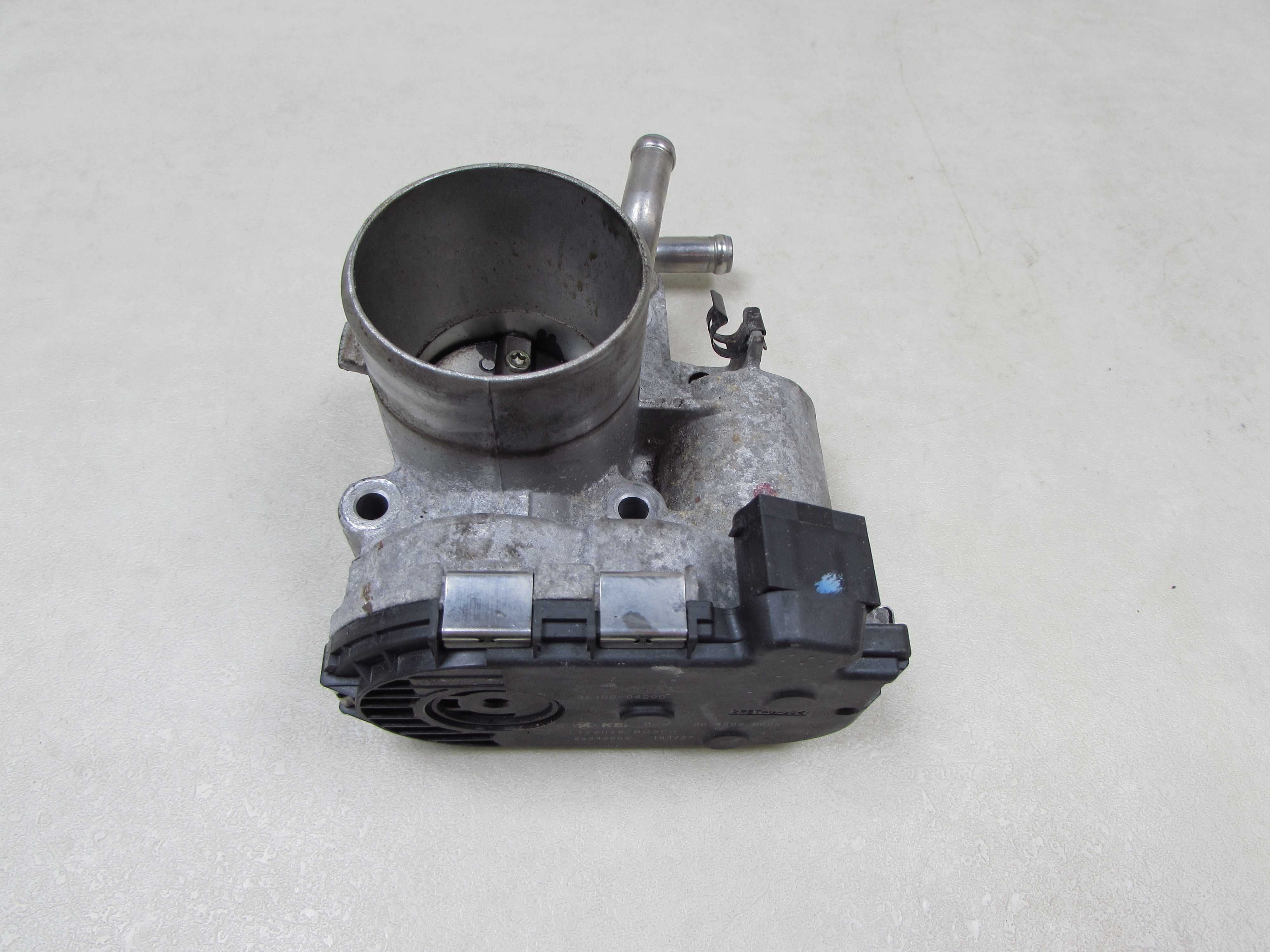 HYUNDAI I10 II PICANTO 1.0 G3LA PRZEPUSTNICA POWIETRZA 35100-04200 35100 04200 14-18