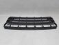 VW CRAFTER 2E0 KRATKA ATRAPA ZDERZAKA PRZOD SRODKOWA 2E0807835A 06-17