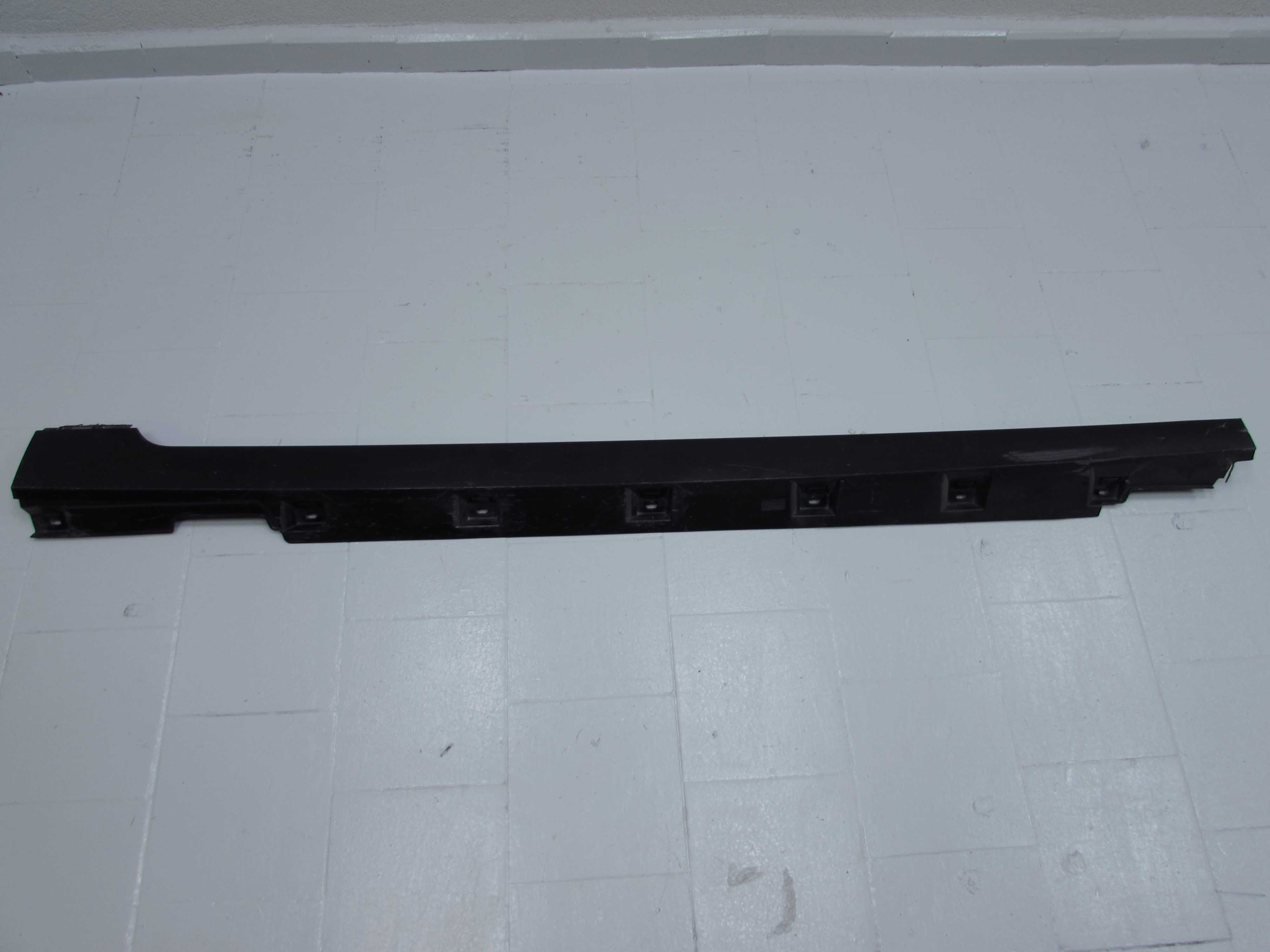 VW PASSAT B8 15- LISTWA PROGOWA NAKLADKA PRAWA 3G0853858
