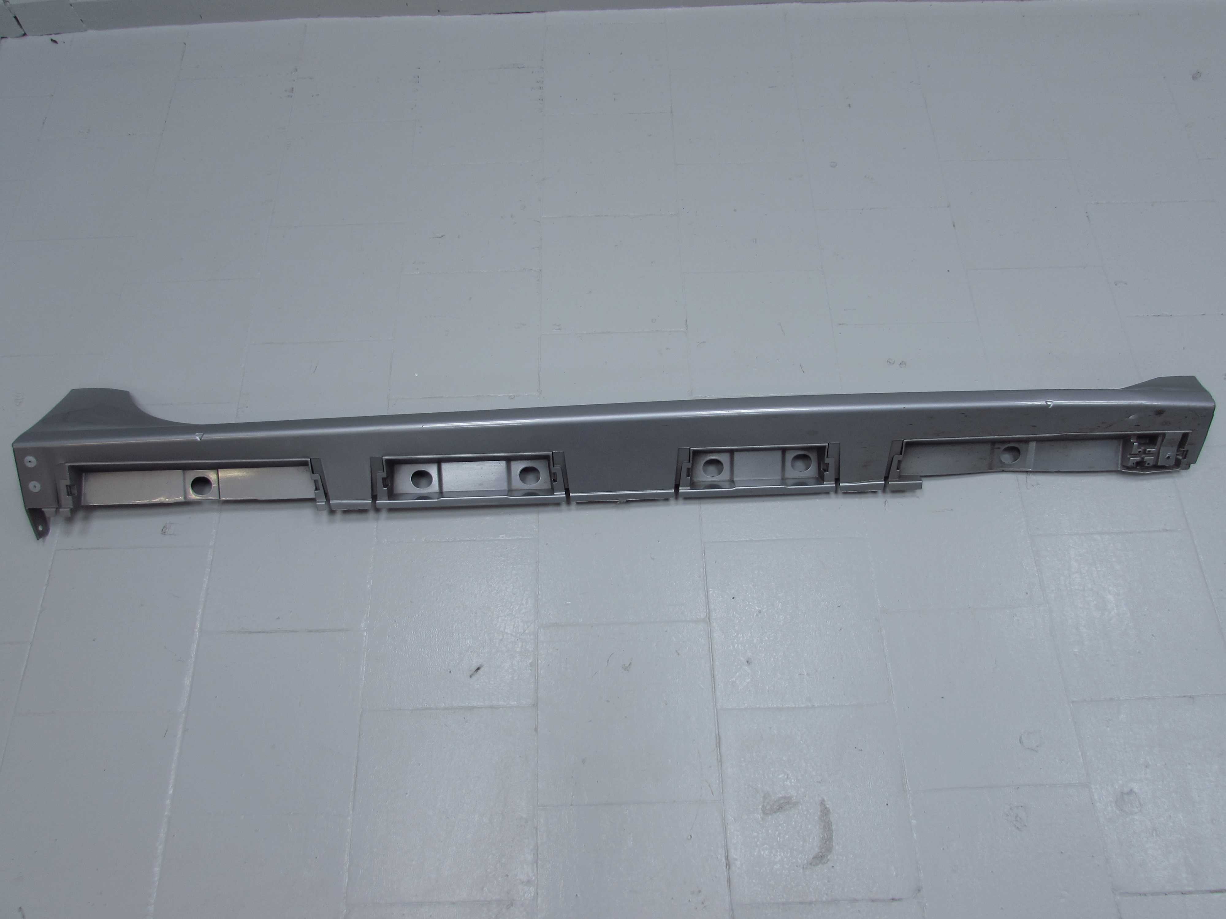 TOYOTA YARIS 4 IV XP210 20- LISTWA PROGOWA NAKLADKA PRAWA 75850-K0080