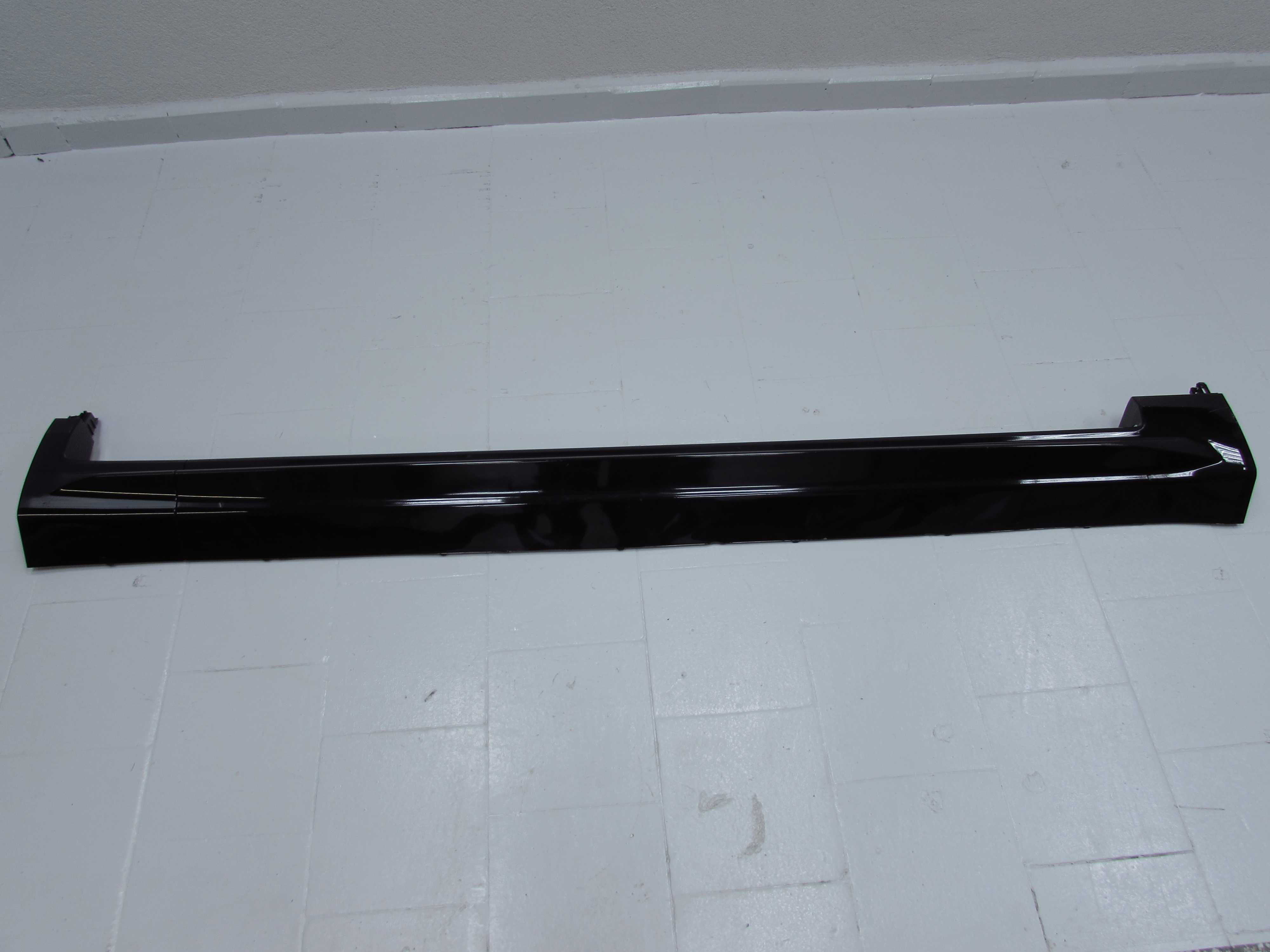 VOLVO XC90 II LIFT 18- LISTWA PROGOWA NAKLADKA PRAWA ONYX BLACK 31672381