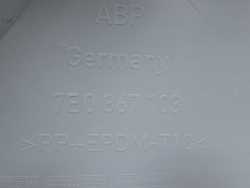 VW T5 TRANSPORTER T5 LIFT TAPICERKA BOCZEK DRZWI LEWY 7E0867103 10-15