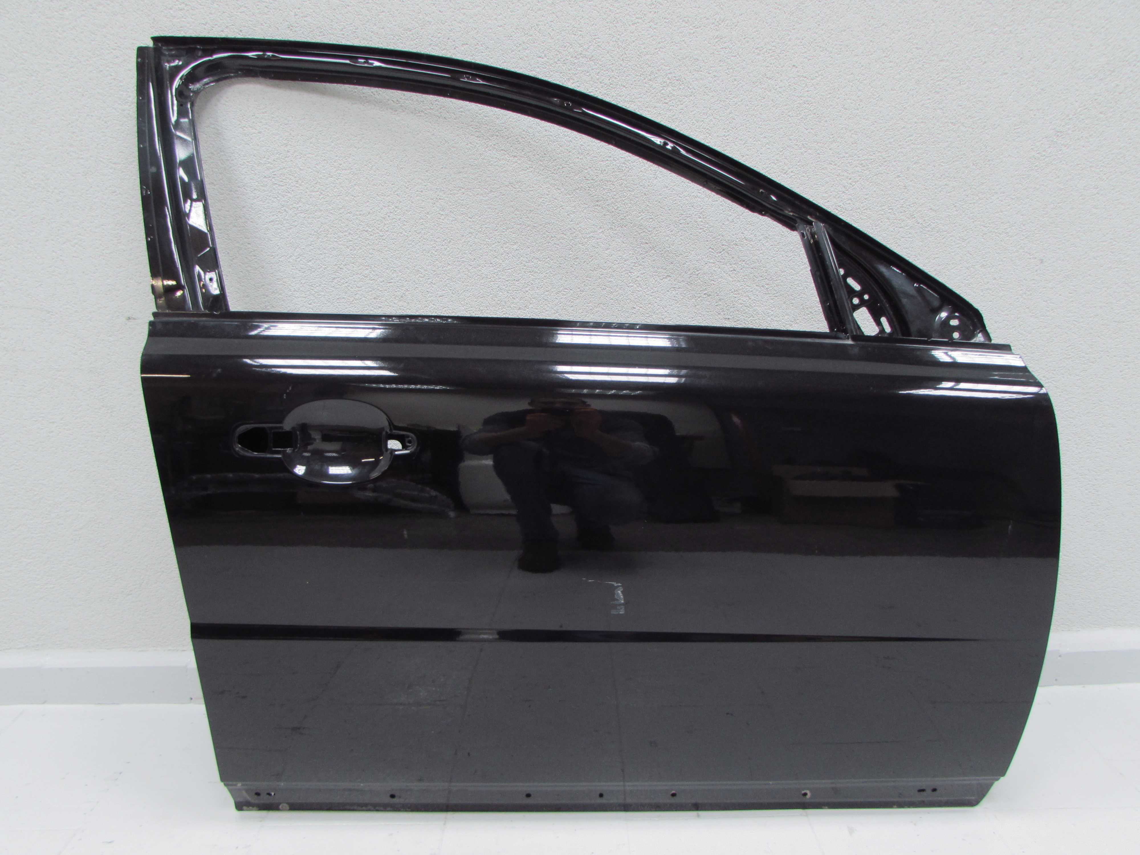 VOLVO S80 II V70 III 06-16 DRZWI PRZOD PRAWE