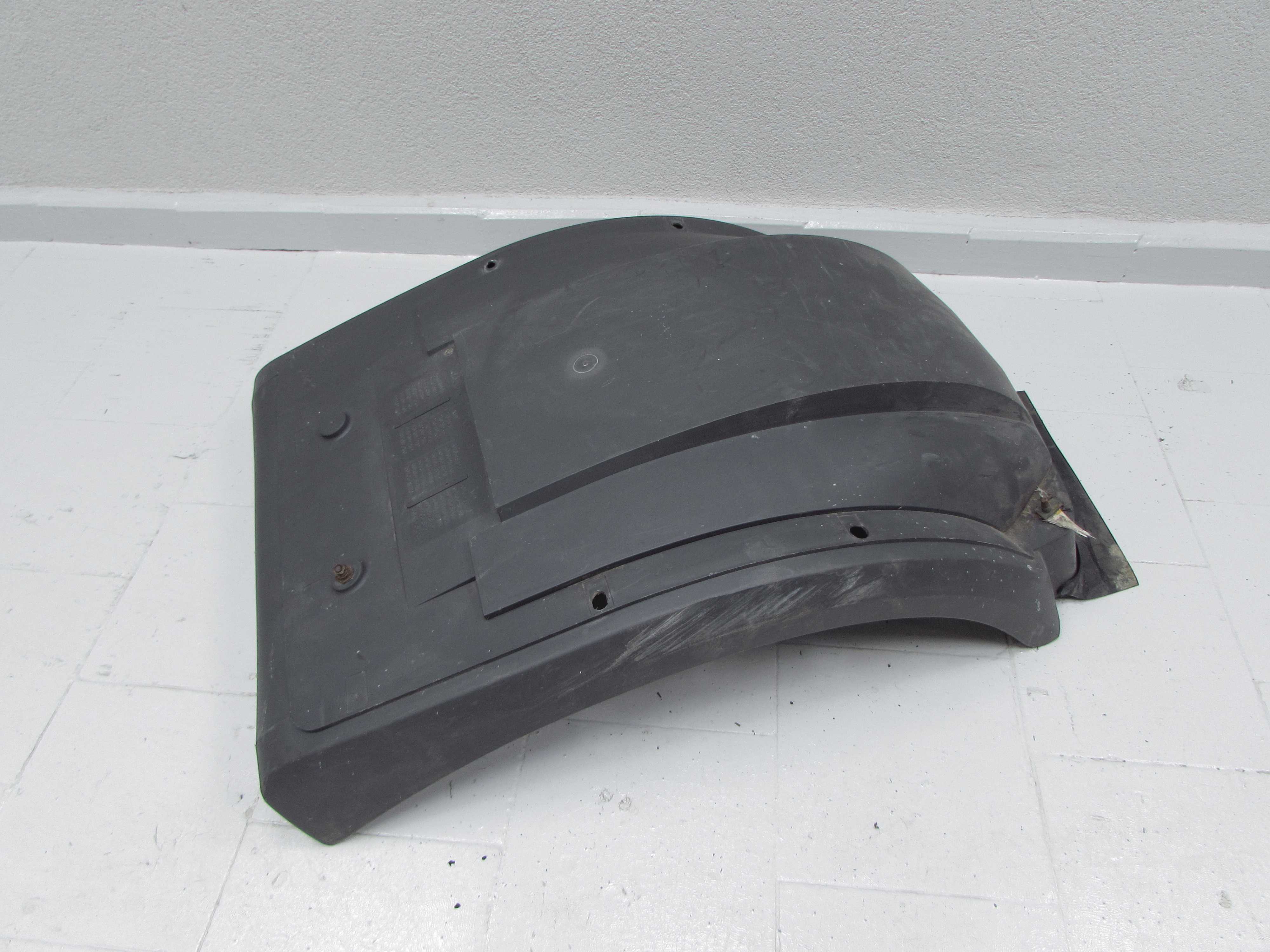 RENAULT PREMIUM BLOTNIK NADKOLE PRZOD KABINY 7421028898