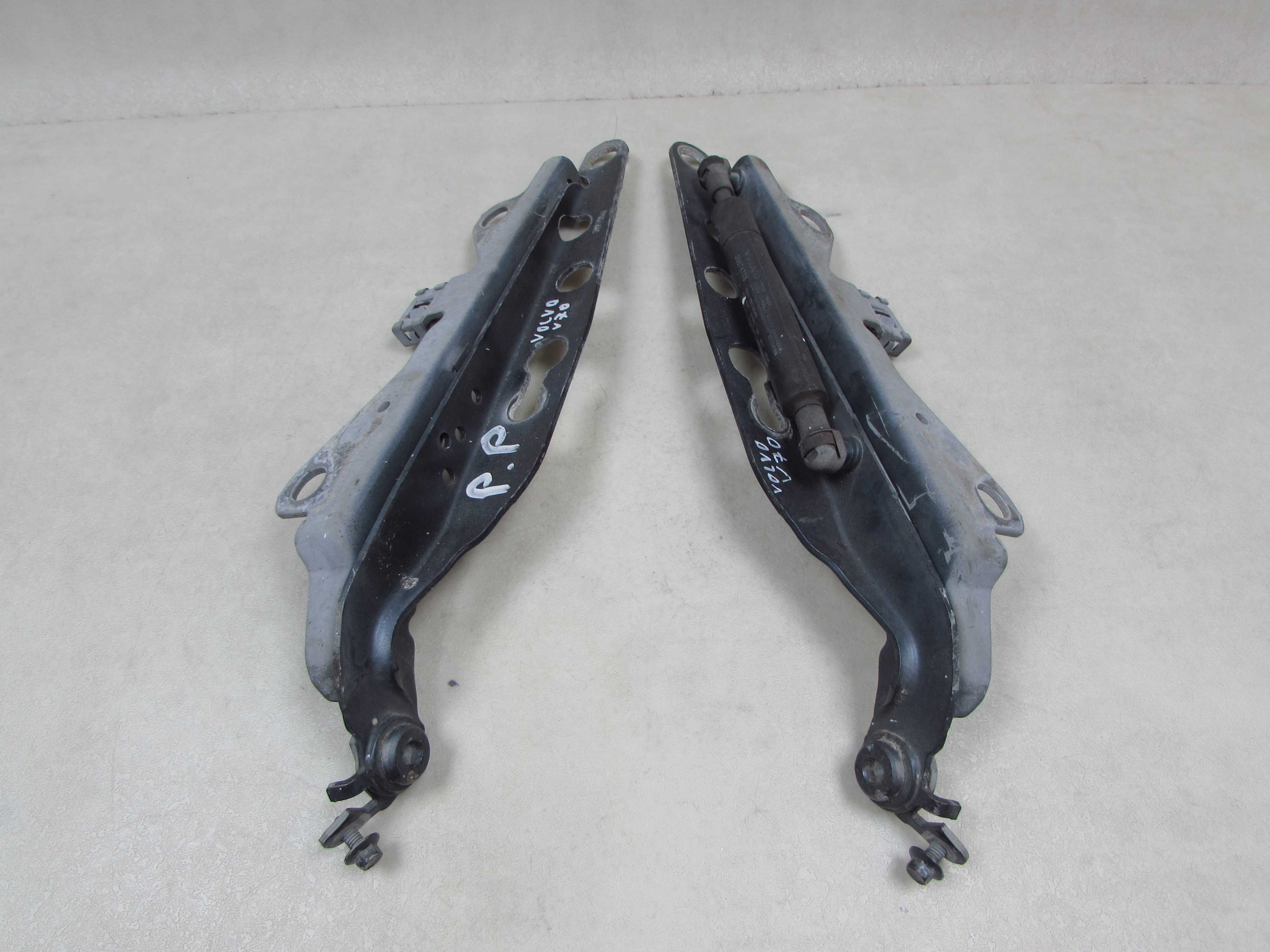 VOLVO S60 V70 II XC70 99-10 ZAWIAS MASKI LEWY PRAWY SILOWNIKI 30745018
