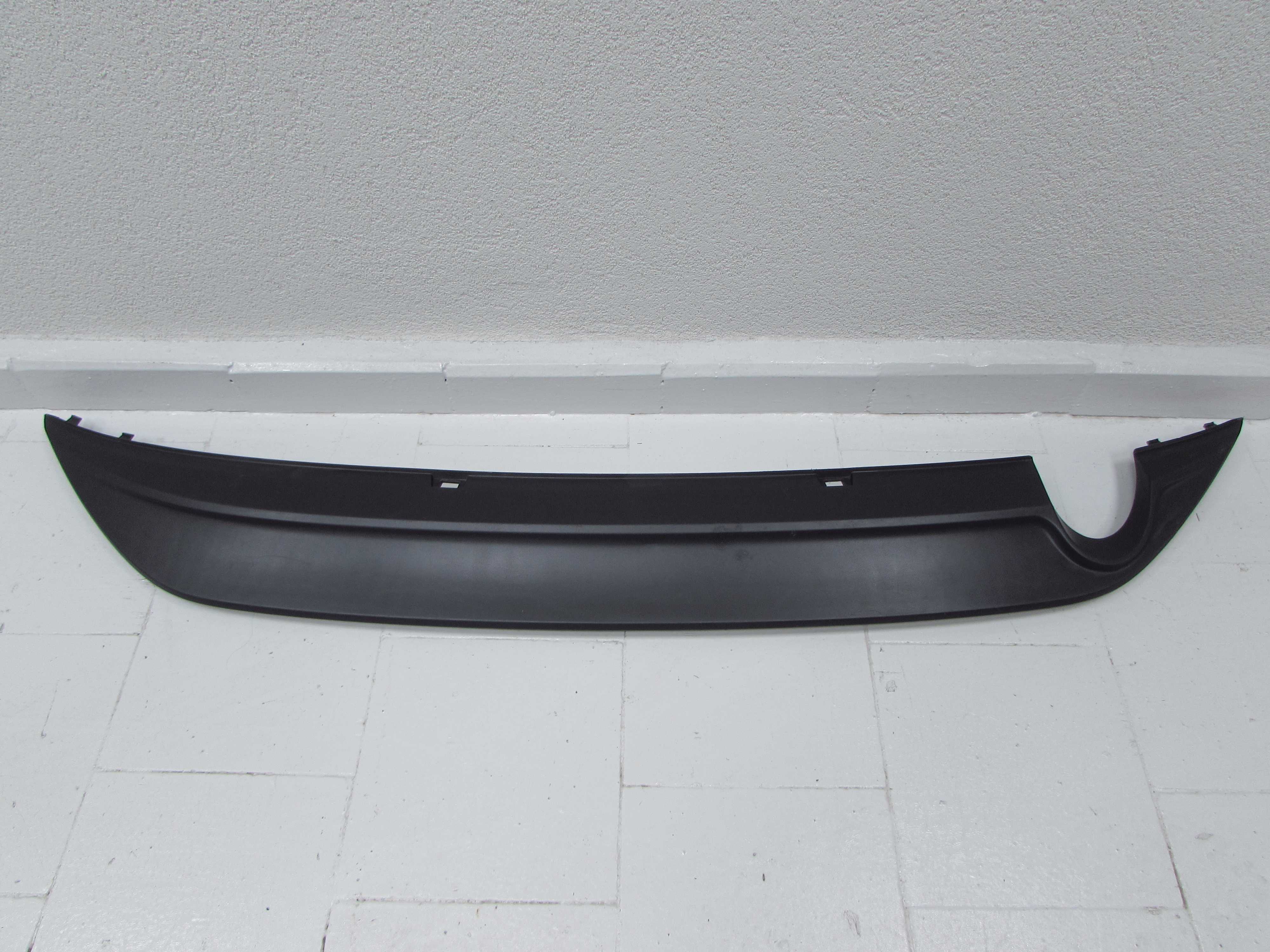 VW GOLF VII 12-20 SPOJLER DOKLADKA LISTWA ZDERZAKA TYL 5G6807568B