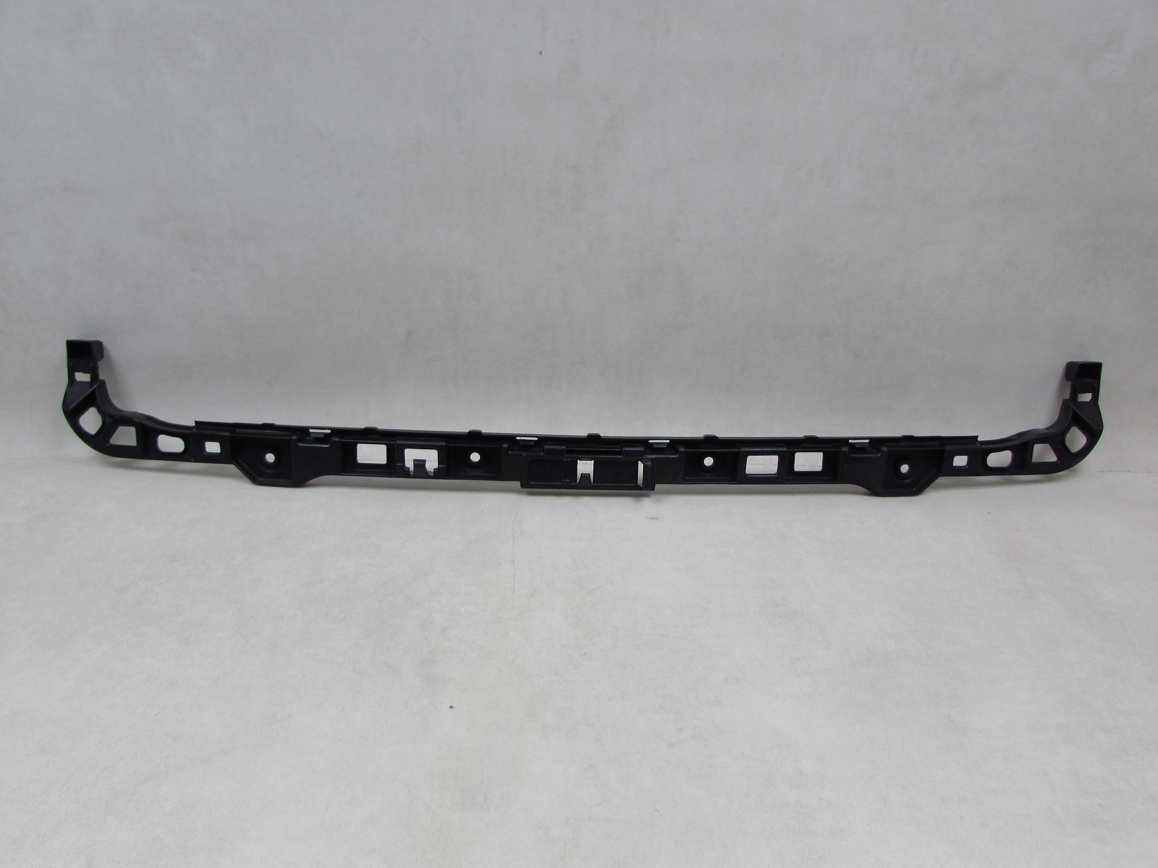 VW GOLF VI 08-13 HB SLIZG MOCOWANIE ZDERZAKA TYL 5K6807863
