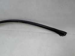 BMW 5 F10 F11 LISTWA USZCZELKA DRZWI PRZOD LEWA 7182285 09-17