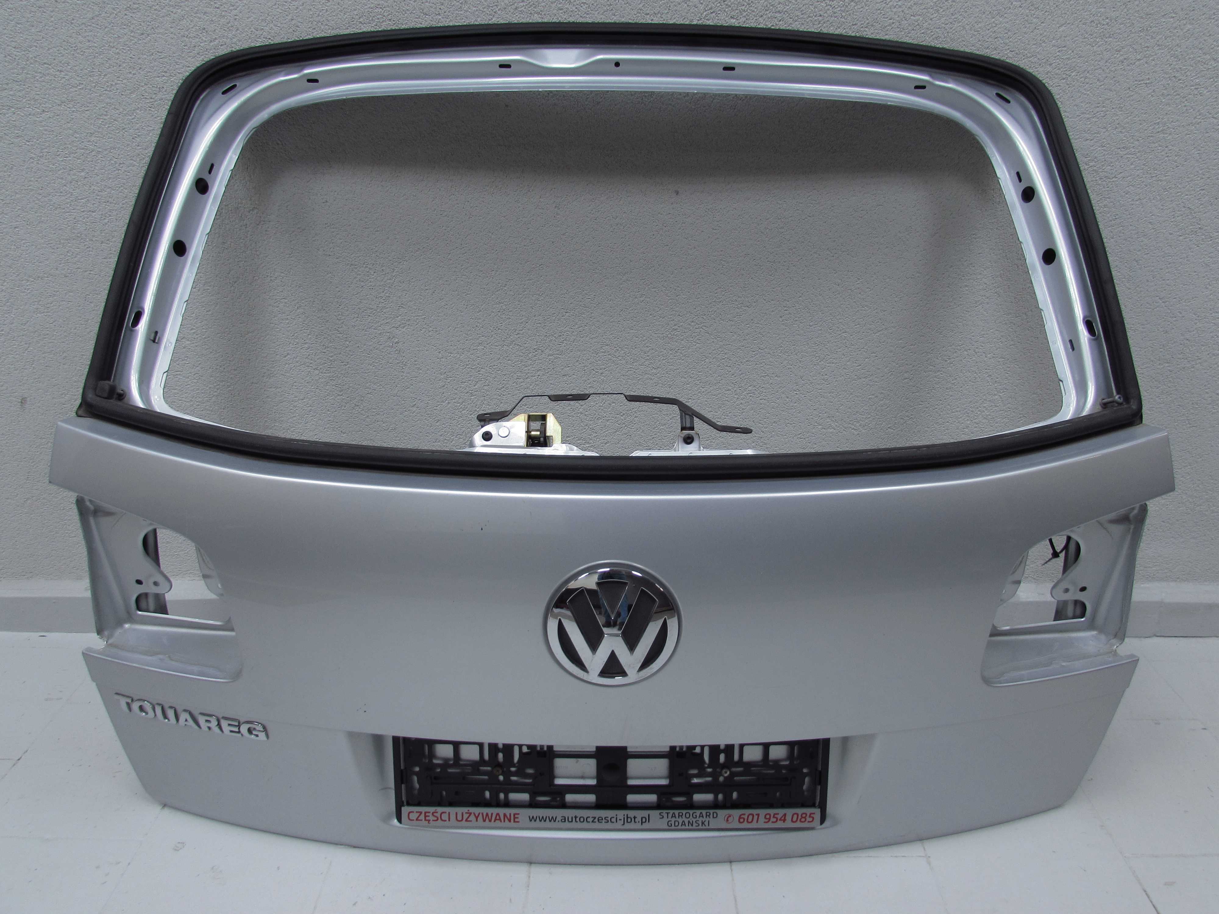 VW TOUAREG 7L 03-10 KLAPA BAGAZNIKA TYL KPL