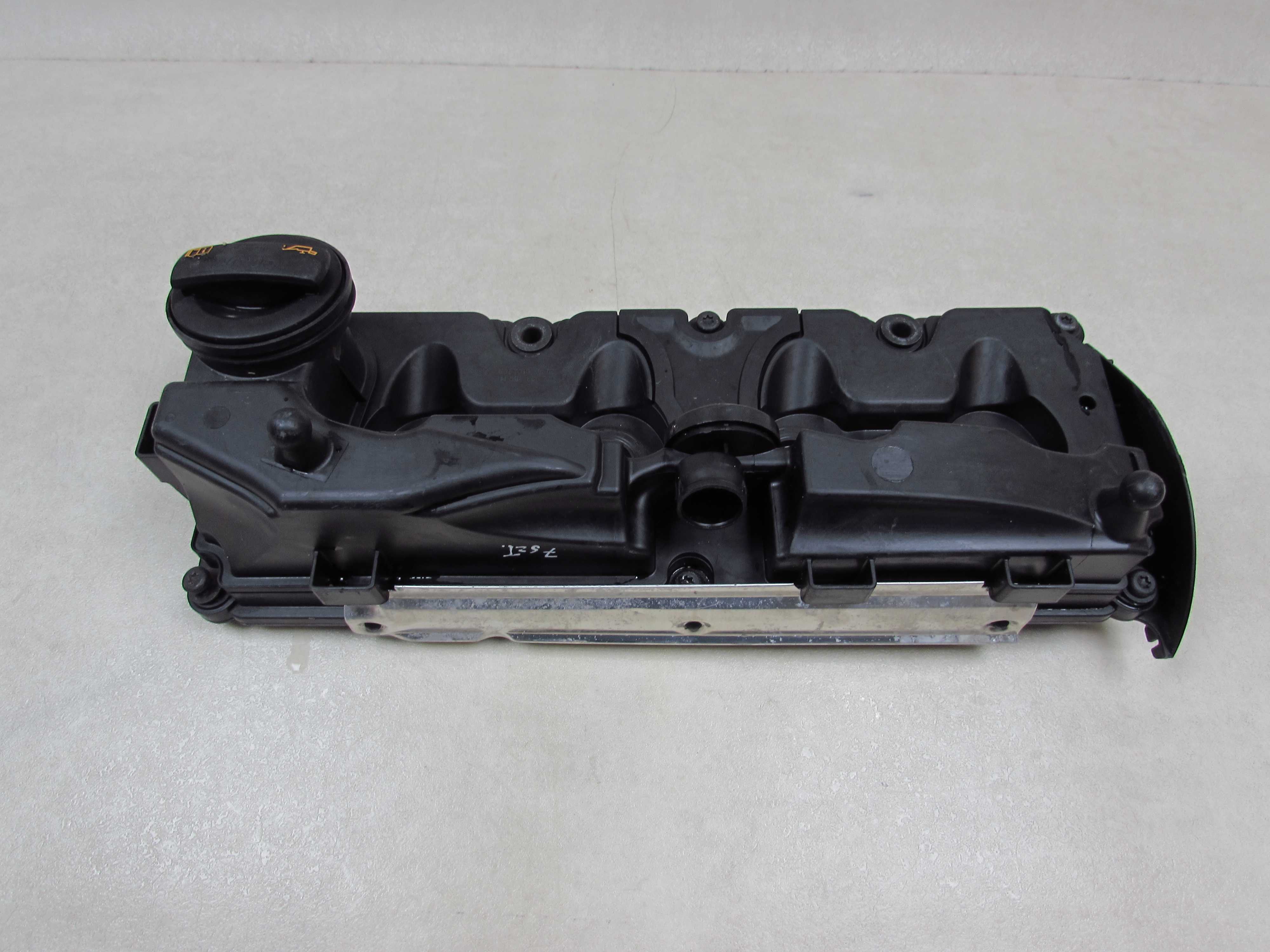 VW AUDI 1.6 2.0 TDI POKRYWA ZAWOROW GLOWICY ODMA 03L103469H 03L103469 H