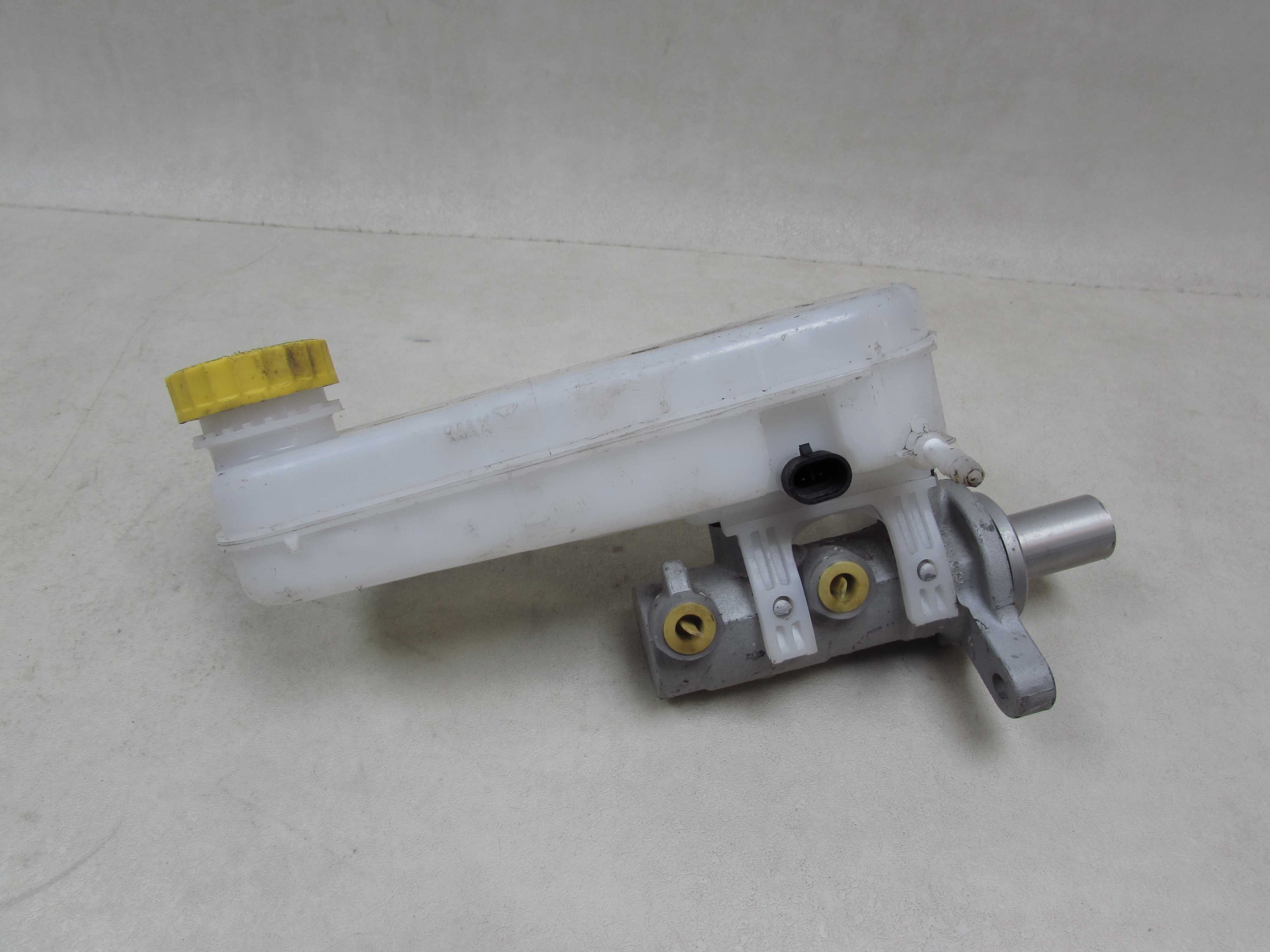 FIAT DUCATO BOXER JUMPER 06-14 POMPA HAMULCOWA Y24112 ZBIORNIK 0204255096